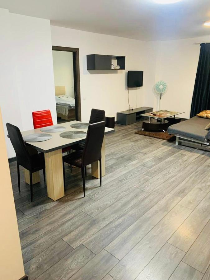 Majo Aparthotel Cluj-Napoca Extérieur photo